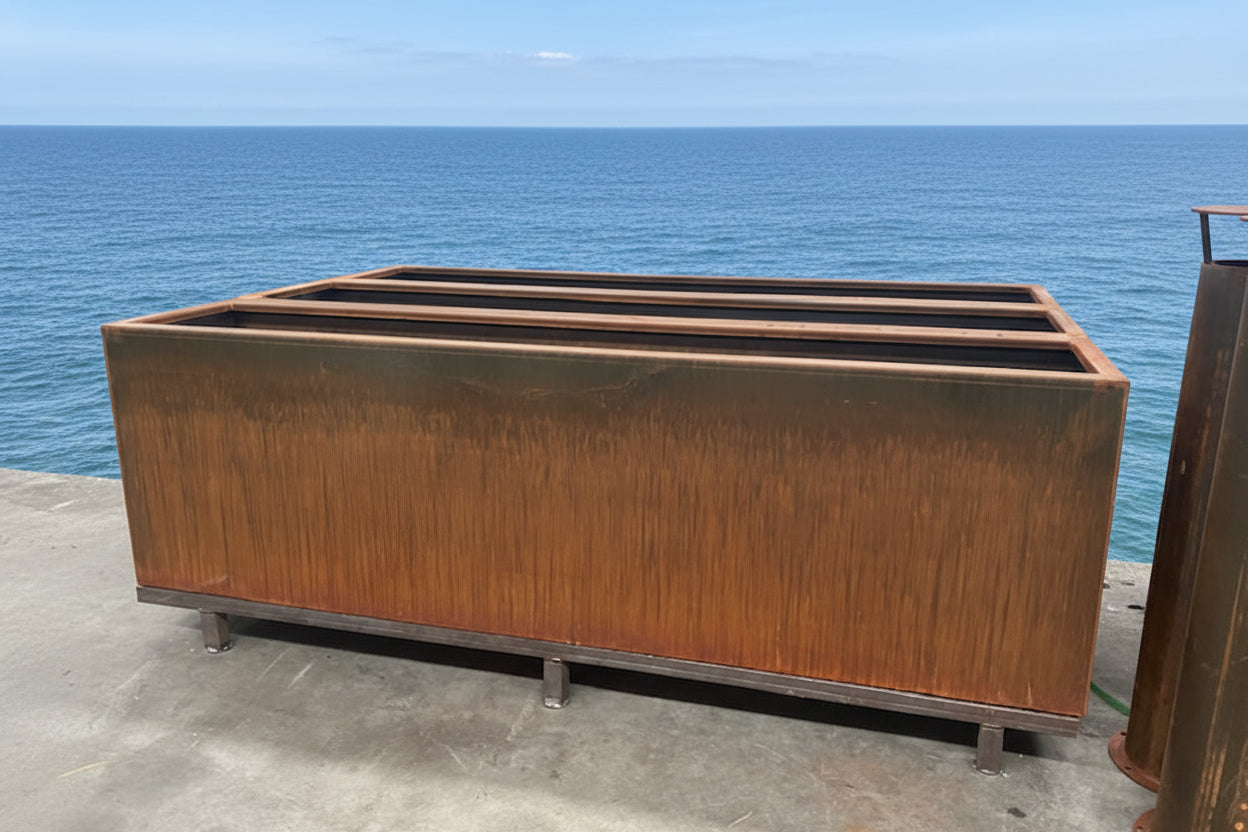 Limited Edition Corten 2000mm Trough