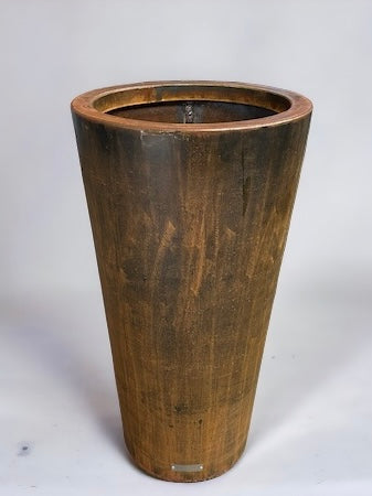 Tapered Corten Cylinder 900 - Limited edition