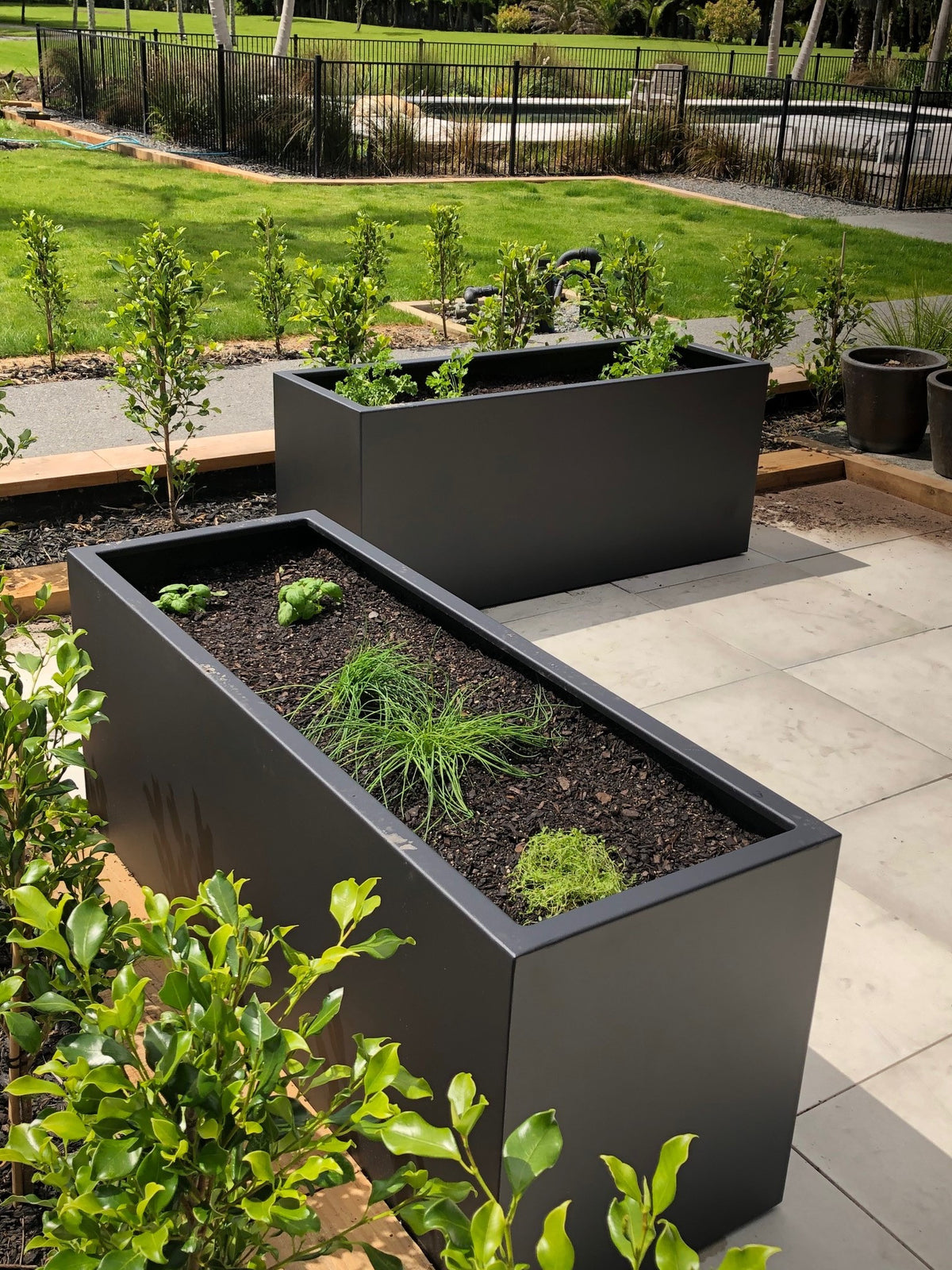 Black Powder Coated Trough 1400 - Extra-Large Planter – Tiny Anvil NZ
